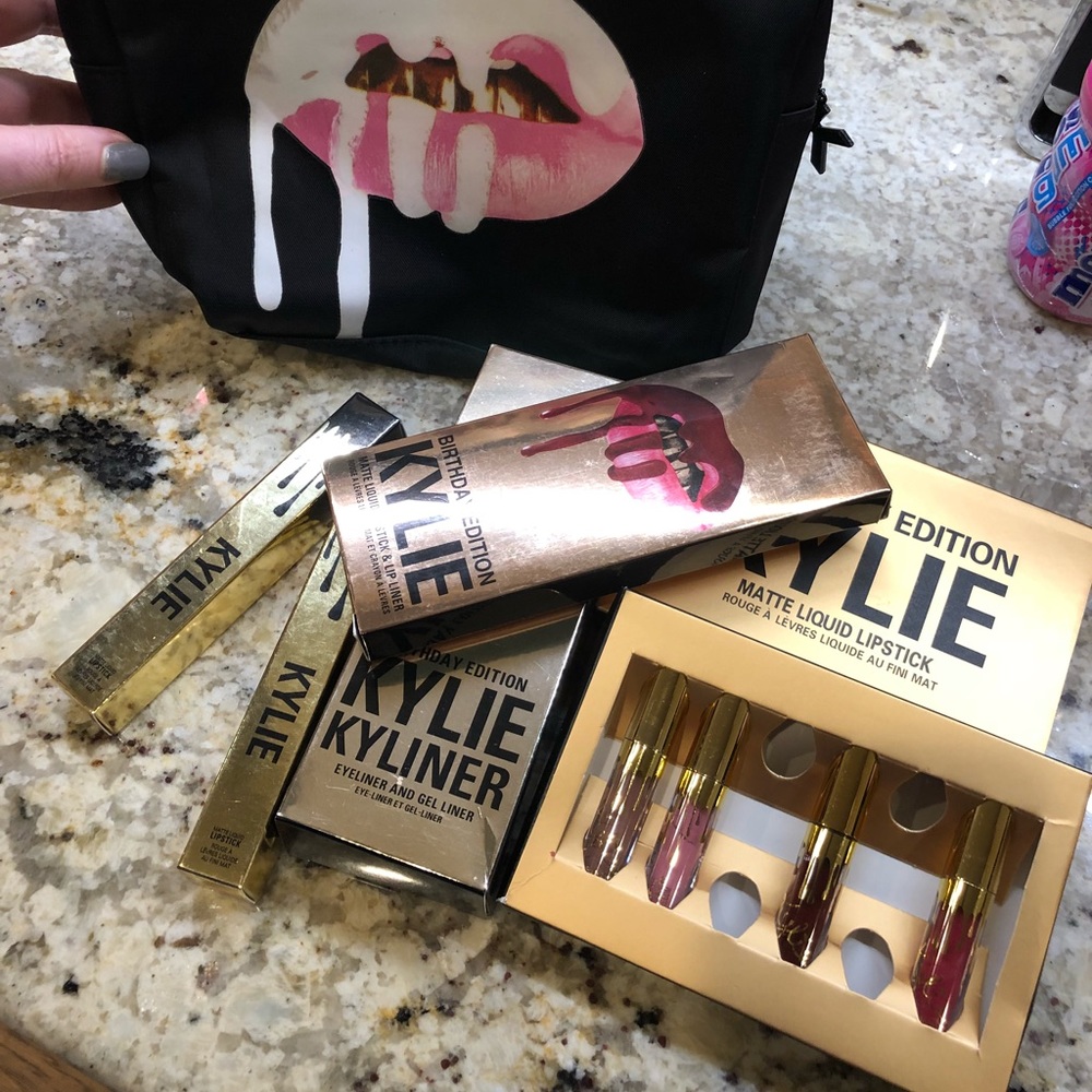 PARTIAL Kylie Birthday Edition - REMAKE